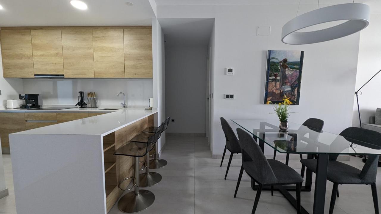 Sunset Waves Wow Apartment Μπένιντορμ Εξωτερικό φωτογραφία