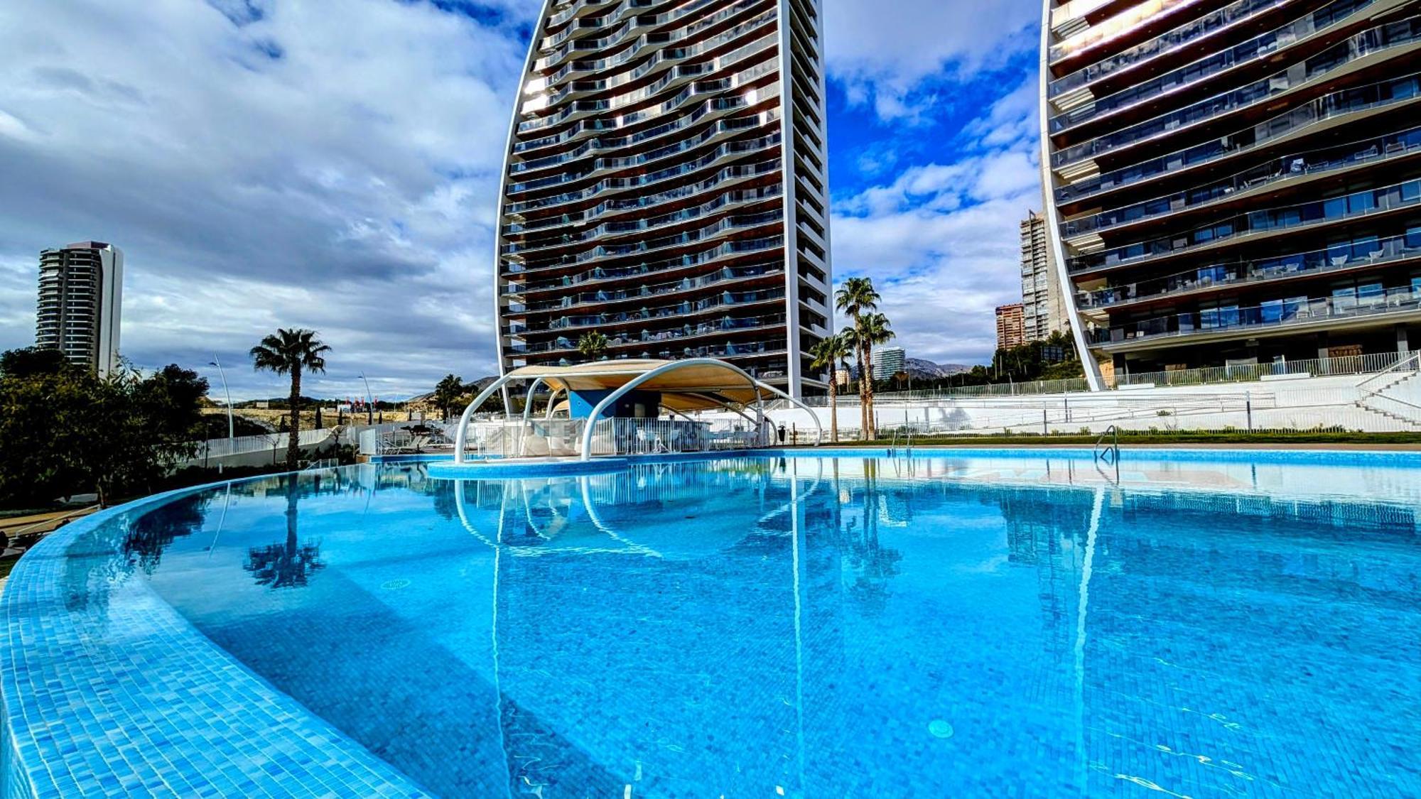 Sunset Waves Wow Apartment Μπένιντορμ Εξωτερικό φωτογραφία